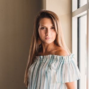 Meet your Posher, Jenna